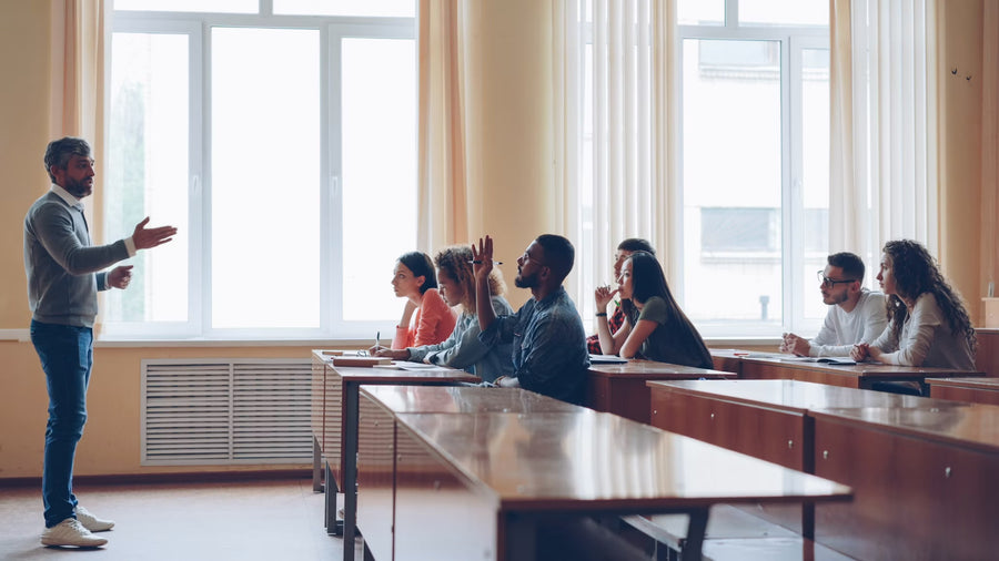 Level 5 Diploma in Teaching (Further Education & Skills)